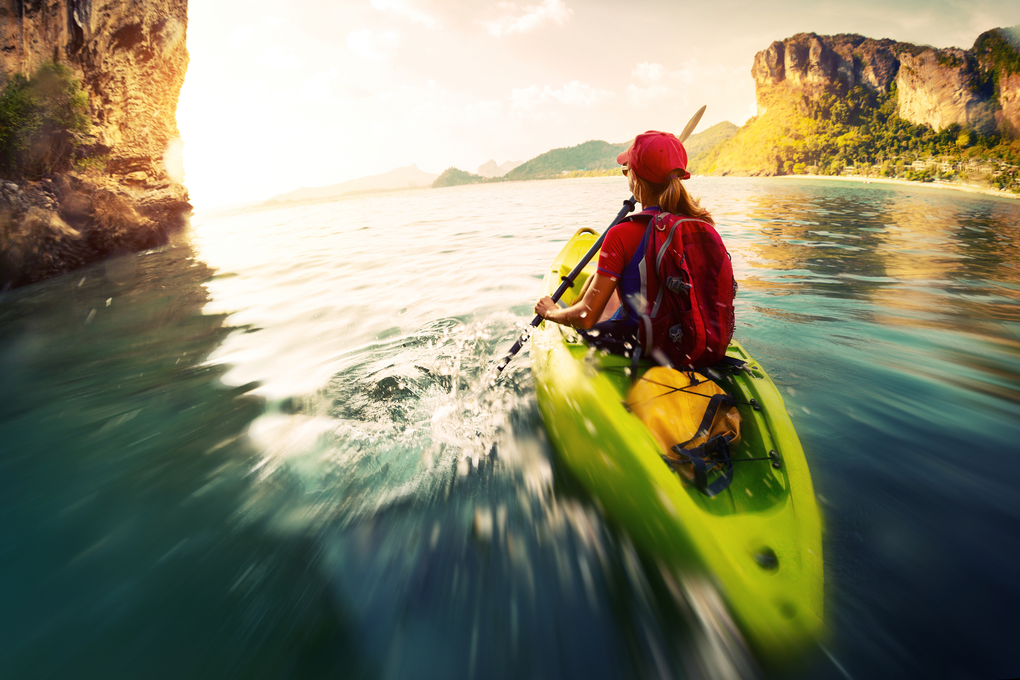 Affronta le avversità del mare con pantaloni kayak